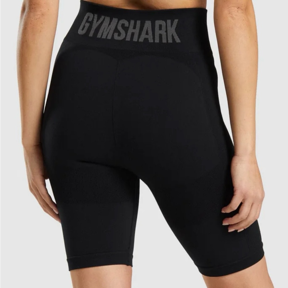 Gym shark black/charcoal flex cycling shorts